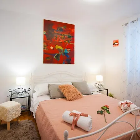 Dumaneo Art Апартаменти *